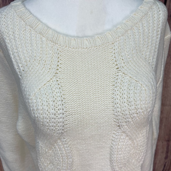 J. Crew Cotton blend Ivory crew neck Cable knit pullover sweater women’s size L - Picture 9 of 15